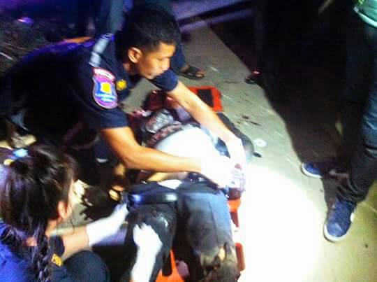 ตร.อาสาหนองขามจังหวัดชลบุรี ถูกคนร้ายแก๊งลัก จยย.ยิงดับขณะปฏิบัติหน้าที่ ใกล้สี่แยก ใจกลางเมืองใหม่แหลมฉบัง