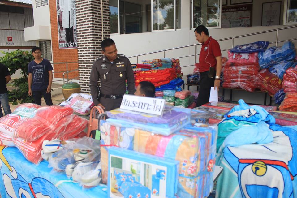 ตำรวจระเบาะไผ่ร่วมปราบปรามการละเมิดจับมูลค่าเกือบ1ล้าน